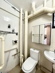 Blk 240 Yishun Ring Road (Yishun), HDB 5 Rooms #568256381